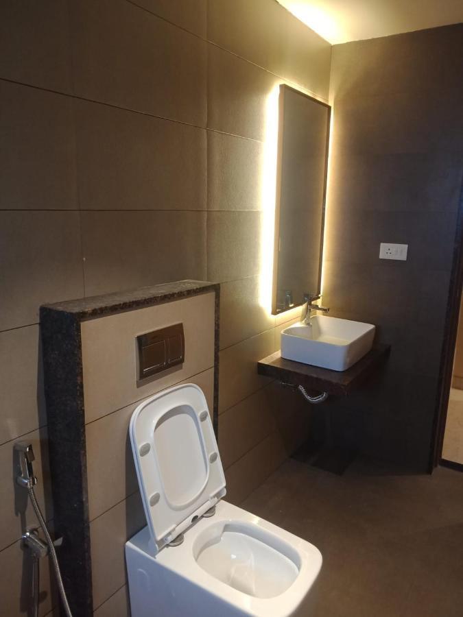 פאלני Hotel Vps Grand מראה חיצוני תמונה